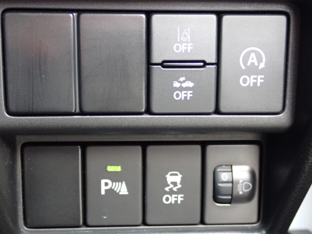 �����h�~�@�\�A�Փˉ���y���u���[�L�t���ŁA�����S�Ƀh���C�u�����y���݂��������܂���