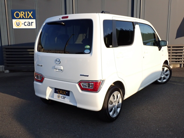 �����r���[�̉摜�ɂȂ�܂��B�I���b�N�X�F�蒆�ÎԂɂ́A���w��������S���Ă���肢���������߂ɁA�Ǝ��̢�I���b�N�X�F�蒆�Îԕۏأ�����t�����Ă��܂��B