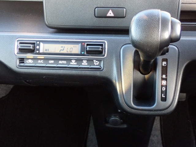 �V�t�g�ƃG�A�R���ł��B�I�[�g�G�A�R�������B���x�ݒ肪�o���āA�������K�ł���B