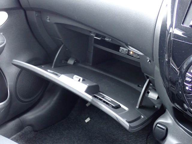 ���[�����Ղ�O���[�u�{�b�N�X�B