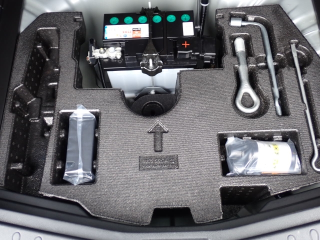 �p���N�C���L�b�g���t���Ă܂��B�������̎��̉��}���u�ɕK�v�ł��B