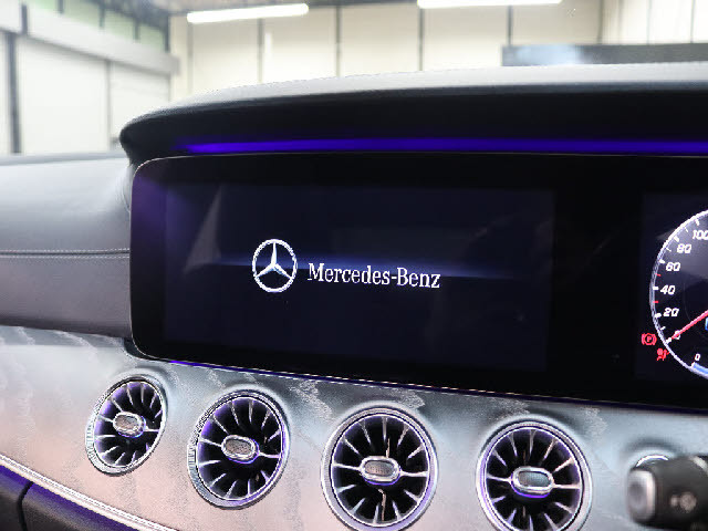 皆様のお問合せ・ご来店をスタッフ一同心よりお待ちしております！！０３−３６８７−６３６３