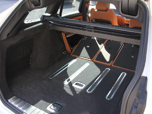 �f�ڈȊO�̉摜�����X�g�o�ɂđ������J���ł��I�����X��������ł����S���čw�����Ă���������悤�ו��܂Ōf�ڂ��Ă���܂��B���X�Ȃ�ł̗͂ǎ��Ȓ��ÎԂ݂̂�̔����Ă���܂��B