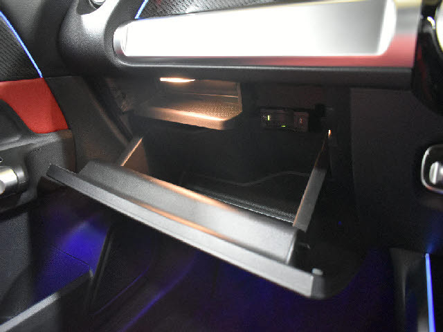 ���X�Ȃ�ł͂̔[�ԑO���������{�I��p�e�X�^�[�������I���o��ɂ��܂��Ă͂��C�y�ɂ��⍇���������B�[�Ԍ�̎Ԍ��E�_���E���E�h���X�A�b�v�Ȃǂ����Ђ��q�l���ʉ��i�ɂĂ��ē������Ē����܂��B������Ԋ����I