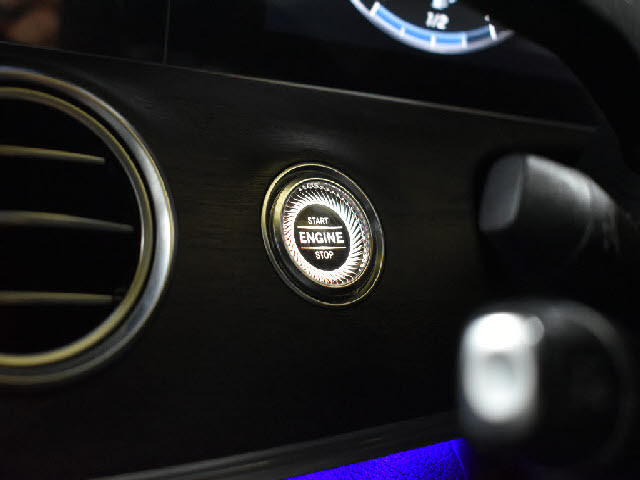 ���X�Ȃ�ł͂̔[�ԑO���������{�I��p�e�X�^�[�������I���o��ɂ��܂��Ă͂��C�y�ɂ��⍇���������B�[�Ԍ�̎Ԍ��E�_���E���E�h���X�A�b�v�Ȃǂ����Ђ��q�l���ʉ��i�ɂĂ��ē������Ē����܂��B������Ԋ����I