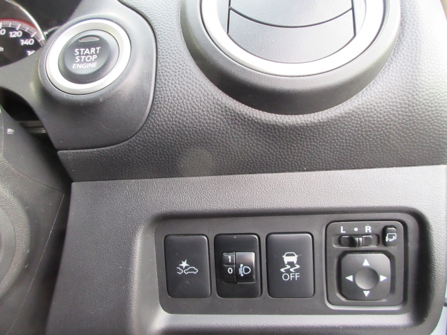 �Փˌy������E������h�~�Ȃǈ��S�x���@�\���t���Ă��܂���