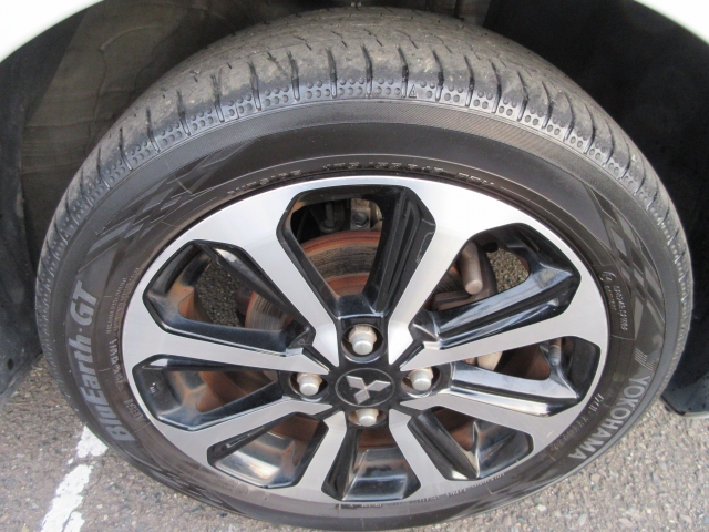 �E�O�m�[�}���^�C���ł��B�P�V�T/�T�T�q�P�T�T�C�Y�ł��B