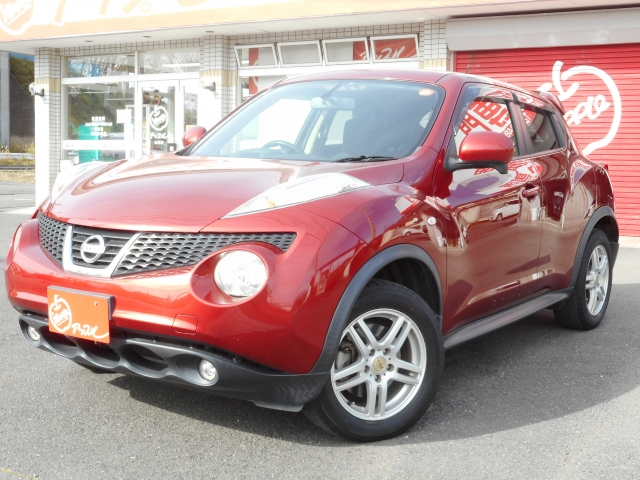 ジューク　４ＷＤ(日産) １６ＧＴ　ＦＯＵＲ　タイプＶ 中古車画像