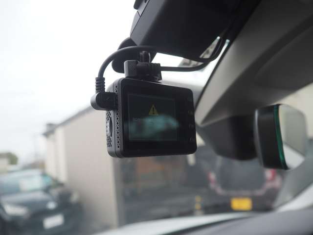 �L���̍ۂɂ����S�ȃh���C�u���R�[�_�[���O