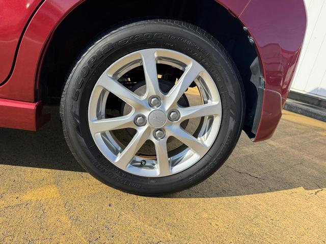 �ԗ��̏ڍׂ��Ԃɕt���܂��Ă̓X�^�b�t�܂ł��C�y�ɂ��₢���킹���������B