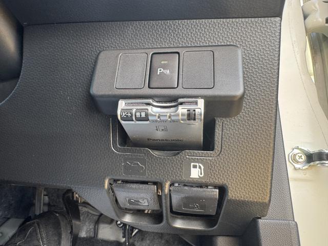 �ԗ��̏ڍׂ��Ԃɕt���܂��Ă̓X�^�b�t�܂ł��C�y�ɂ��₢���킹���������B