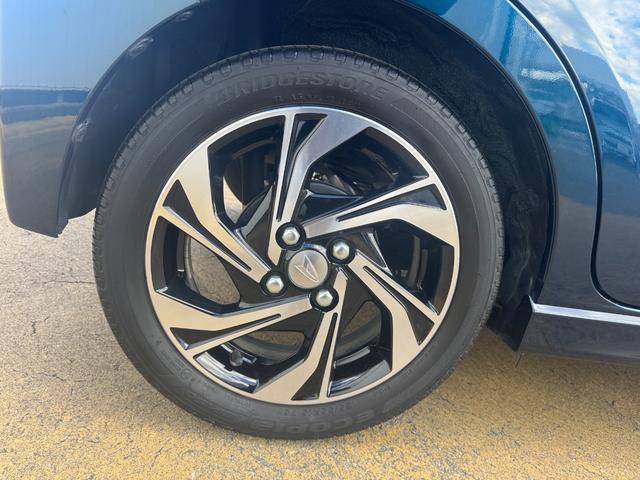 �ԗ��̏ڍׂ��Ԃɕt���܂��Ă̓X�^�b�t�܂ł��C�y�ɂ��₢���킹���������B