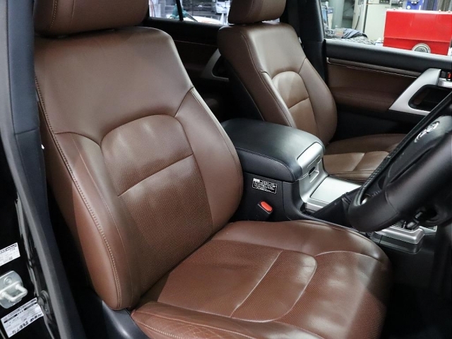 トヨタ ランドクルーザーワゴン ZX 649.8万円 平成29年(2017年) 埼玉