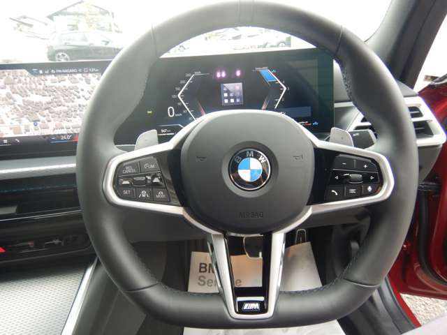 �}���`�t�@���N�V�����l�X�|�[�c�E���U�[�E