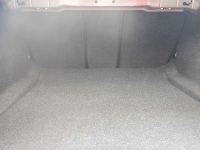 �g�����N�E���[���e�ʁ@�S�W�O���b�^�[�i�J