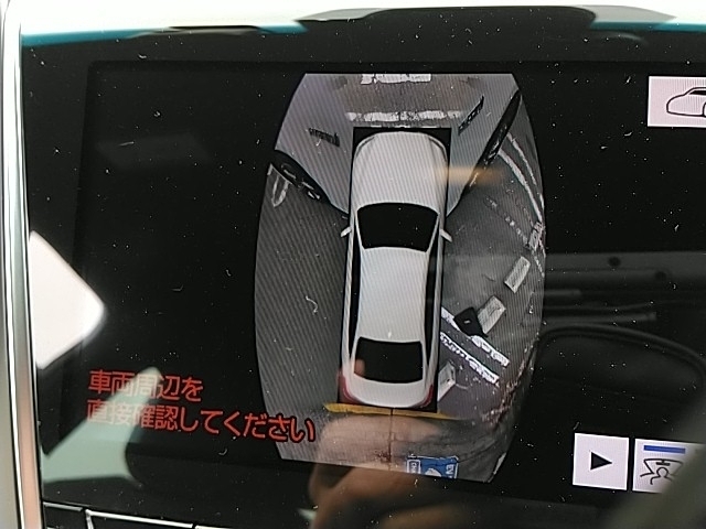 �S���ʃ��j�^�[