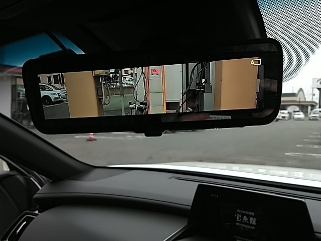 �����f�W�^���C���i�[�~���[