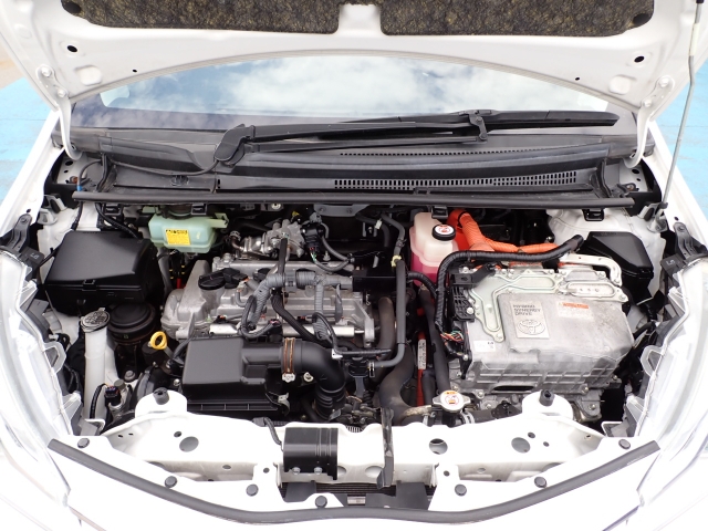 �@�֋@�\�n���ǍD�ł��B�[�ԑO�ɓ_���������s���܂��B�G���W���I�C���E�I�C���t�B���^�[�E�G�A�R���t�B���^�[�E���C�p�[�S���͕K�������v���܂��B