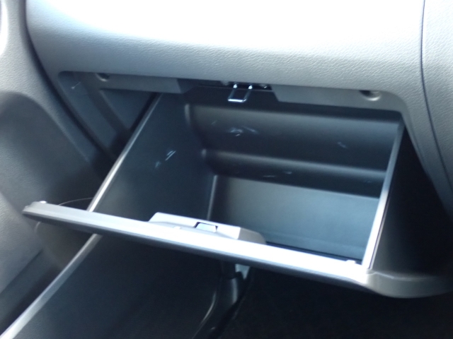 ���[�����Ղ�O���[�u�{�b�N�X�B