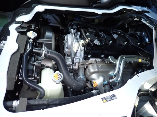 �G���W�����[�����N���[�j���O�ς݂ł��B�[�ԑO�ɓ_���������s���܂��B