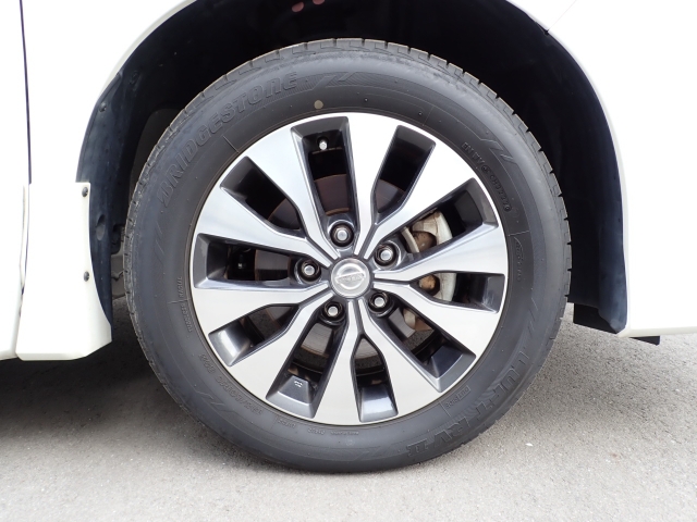 �����A���~�z�C�[�������ł��B