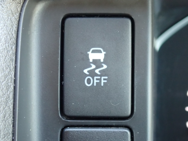 �y������h�~�@�\�z���s���ɕs����ȏ�ԂɂȂ����N���}�𐧌䂵�Ĉ��肳���邽�߂̃V�X�e���ł��B