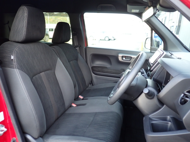 �t�����g�V�[�g�A��ԗǍD�ň��S�ł��B�傫�ȉ�����Ȃ����S�ł�