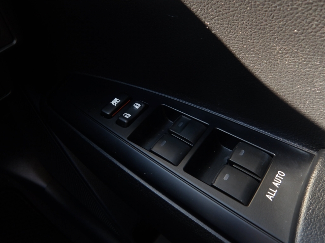 �I���b�N�X�t�|����������X�ւ̂��₢���킹�́A�s�d�k�F�O�Q�V�|�R�W�W�|�W�R�R�U�܂ł��C�y�ɂǂ����I�i�c�Ǝ��ԁF10���`�P�X���@���j��x�j