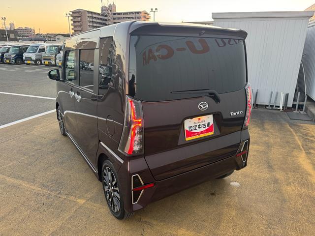 �����h�A�E�����N�H�[�^�[�E�o�b�N�h�A�E�B���h�E�ɃX���[�N�h�K���X���̗p