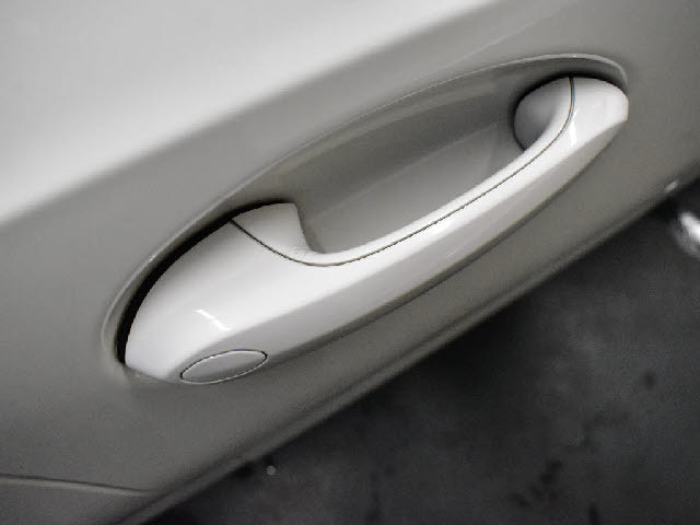 �S�ԓX���ɂēW�����I���z��������Ό��Ԋm�F���\�ł��B���C�y�ɂ��z�����������܂��B���X�^�b�t���ׂ��������������Ē����܂��̂ŗA���Ԃɂ��s����������ł����S�ł��B