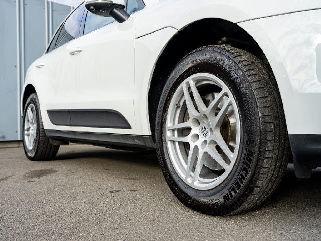 ���s�D�t�D�b�D�f�q�n�t�o���l�O�c��X�ł́A�S�ԂP�N�ۏؕt�ł��B�i���d���̍݌Ɏ��q�Ə[���̃A�t�^�[�T�[�r�X�I�����X�Ȃ�ł͂̃R�_�����̐��K�f�B�[���[���q�I�N�R��|���}�[�����e�i���X�T�[�r�X���{���I