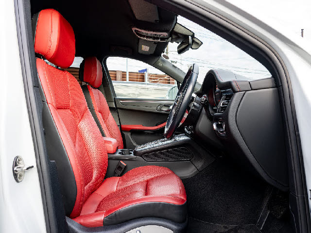 ���[�ԑO�͂�������Ƃ����������s���A�L�^��𔭍s�v���܂��B�S�Ԗ����P�N�ۏ؂����t���v���Ă���܂��I�I���I�C���������S�J�����ɂR�N�ԁA���������T�[�r�X�����{���Ă���܂��I