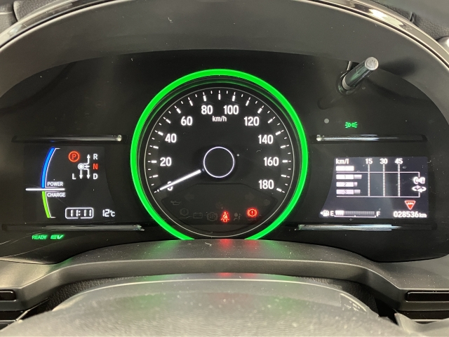 �y�����z���[�^�[���ӂ̃f�U�C�����ƂĂ������������ł���