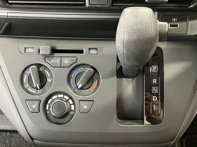 �y�����z���������Ƀs�b�^���Ȃ̂��A���̃V�[�g�q�[�^�[�I�����G�߂��V�[�g�q�[�^�[���̂����߂Ă���܂��B�������ł��h���C�u���y�����Ȃ�܂��B