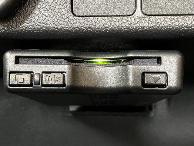 �yETC�z�������ETC���t���Ă��܂��I�Z�b�g�A�b�v���Ă��n�����܂��̂ŃJ�[�h����ꂽ�炷���Ɏg���܂���