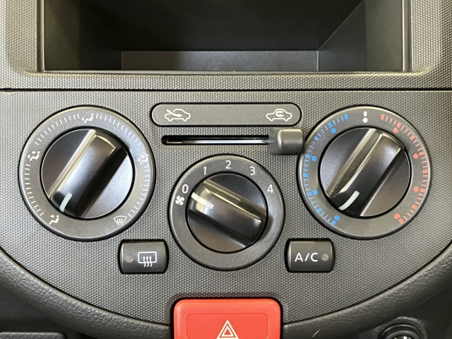 �y�����z�I�[�g�G�A�R���Ȃ̂ł��D�݂̉��x�ƕ��ʂ�ݒ�����邾���ŁA���K�Ƀh���C�u���y���߂܂��B