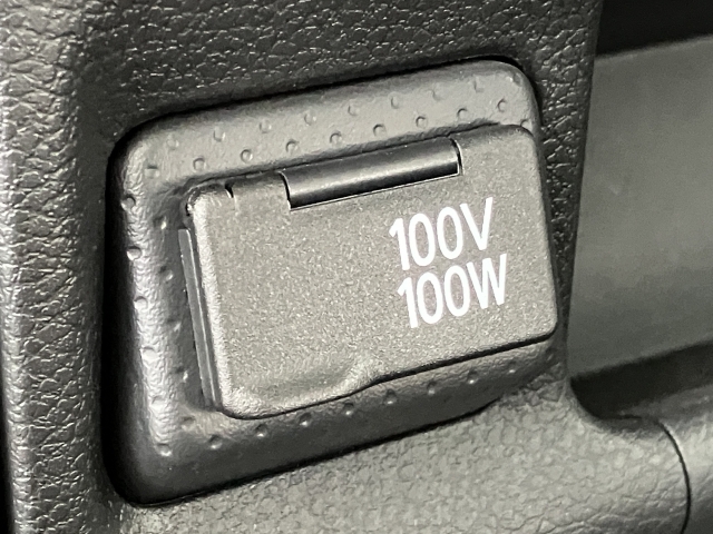 �y�����z�����Ɗ��􂷂�100V/100W�̃R���Z���g����������Ă��܂���