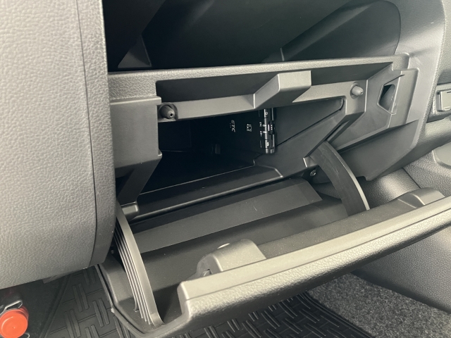 �y���[�z�O���[�u�{�b�N�X�ł��I�����Ȃǂ����[�ł��܂���