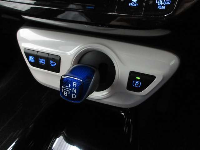 ���q�l�̋C�ɂȂ�|�C���g�̃G�A�R����~�b