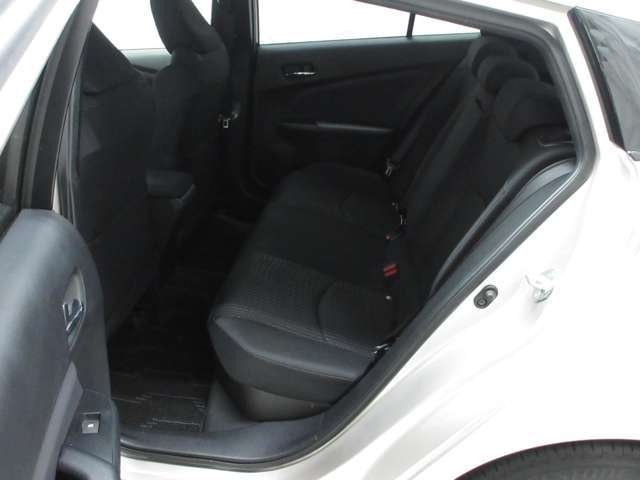 ���X�͕�d�ƐM�������b�g�[�ɂ��q�l�Ɋ��