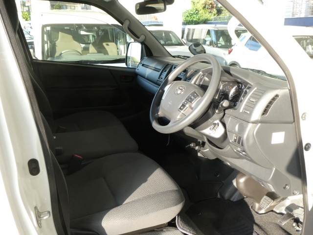 �V�[�g��ԗǍD�ł�