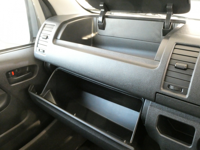 �e�B�b�V��������X�y�[�X��A�Ԍ��ؓ���Ȃǂ̕��������ނȂǂ�����܂�