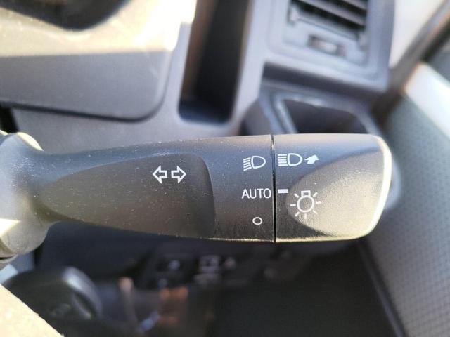 �I�[�g���C�g�t���I