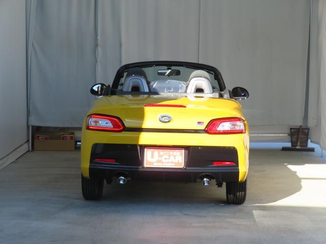 �}�t���[�̓I�[�v���J�[�����炱���A������������n��B�͋����A�C�����悭�����X�|�[�c�T�E���h��̊��ł��܂��B