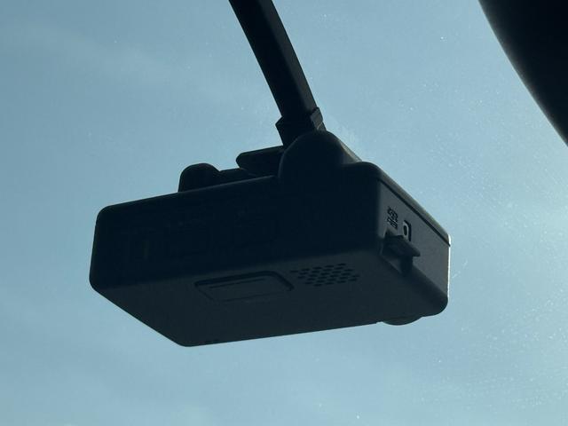 �ԗ��̏ڍׂ��Ԃɕt���܂��Ă̓X�^�b�t�܂ł��C�y�ɂ��₢���킹���������B