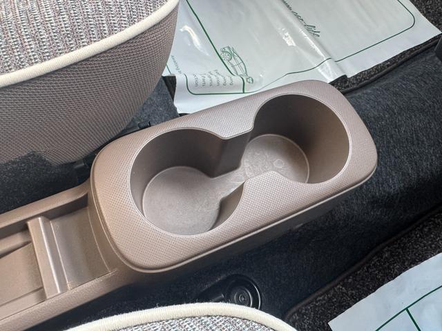 �ԗ��̏ڍׂ��Ԃɕt���܂��Ă̓X�^�b�t�܂ł��C�y�ɂ��₢���킹���������B