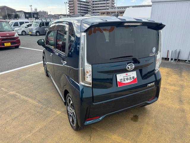 �����h�A�E�����N�H�[�^�[�E�o�b�N�h�A�E�B���h�E�ɃX���[�N�h�K���X���̗p