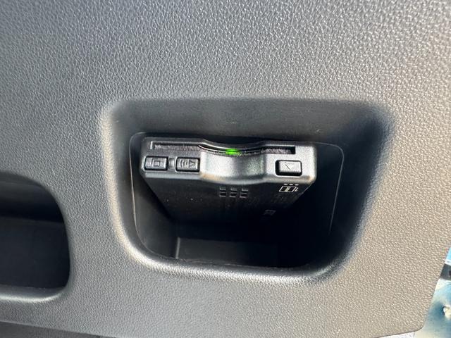 �ԗ��̏ڍׂ��Ԃɕt���܂��Ă̓X�^�b�t�܂ł��C�y�ɂ��₢���킹���������B