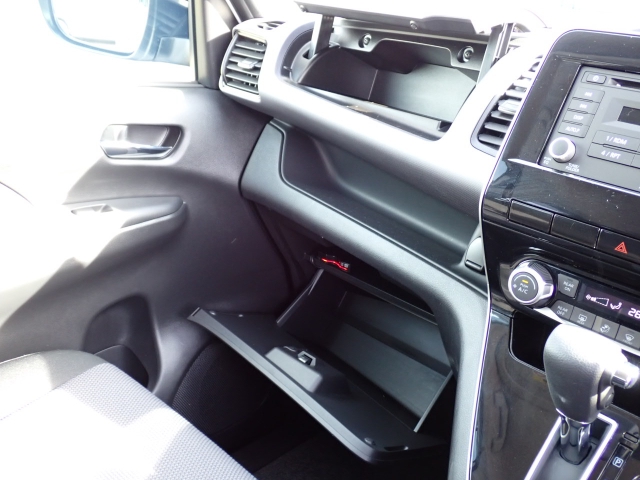 ���[�����Ղ�O���[�u�{�b�N�X�B