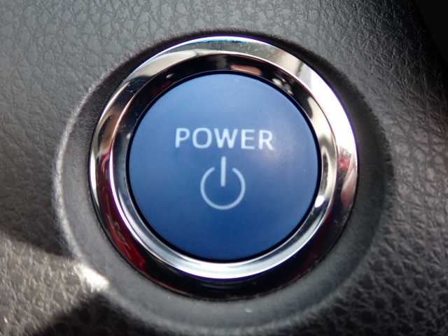 �v�b�V���X�^�[�g�ŃG���W���n����